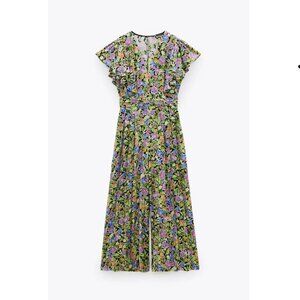 Zara Floral Jumpsuit Size M NEW WITH TAG!